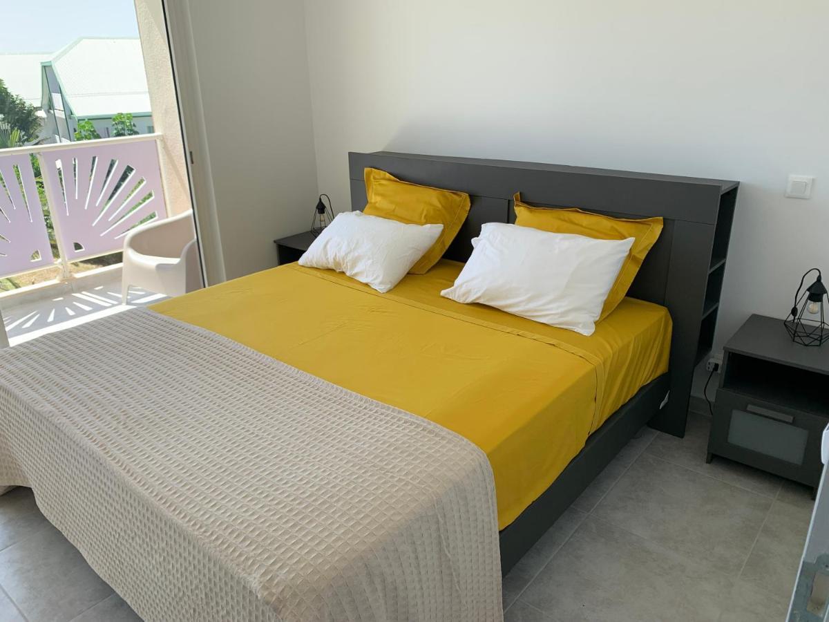 Maracuja 16, au centre d'Orient Bay, plage à 100m Quarter of Orleans Extérieur photo